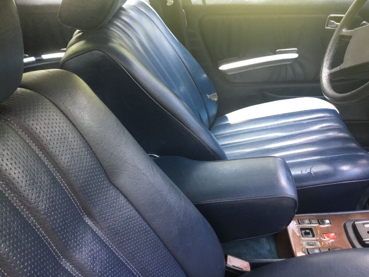 1983 Mercedes-Benz 300-Series - photo 12