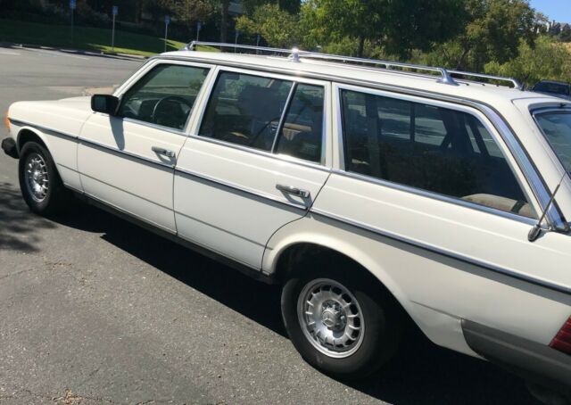 1983 Mercedes-Benz 300-Series MB TEX - photo 11