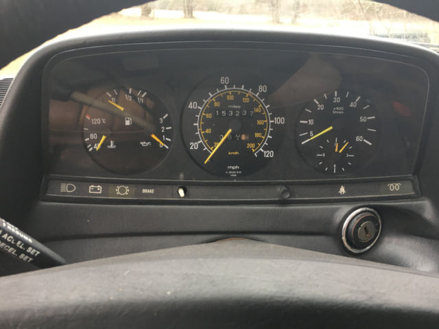 1983 Mercedes-Benz 300-Series 2 Door Coupe - photo 11