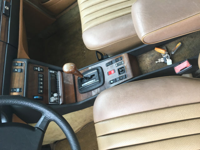 1983 Mercedes-Benz 300-Series 2 Door Coupe - photo 12