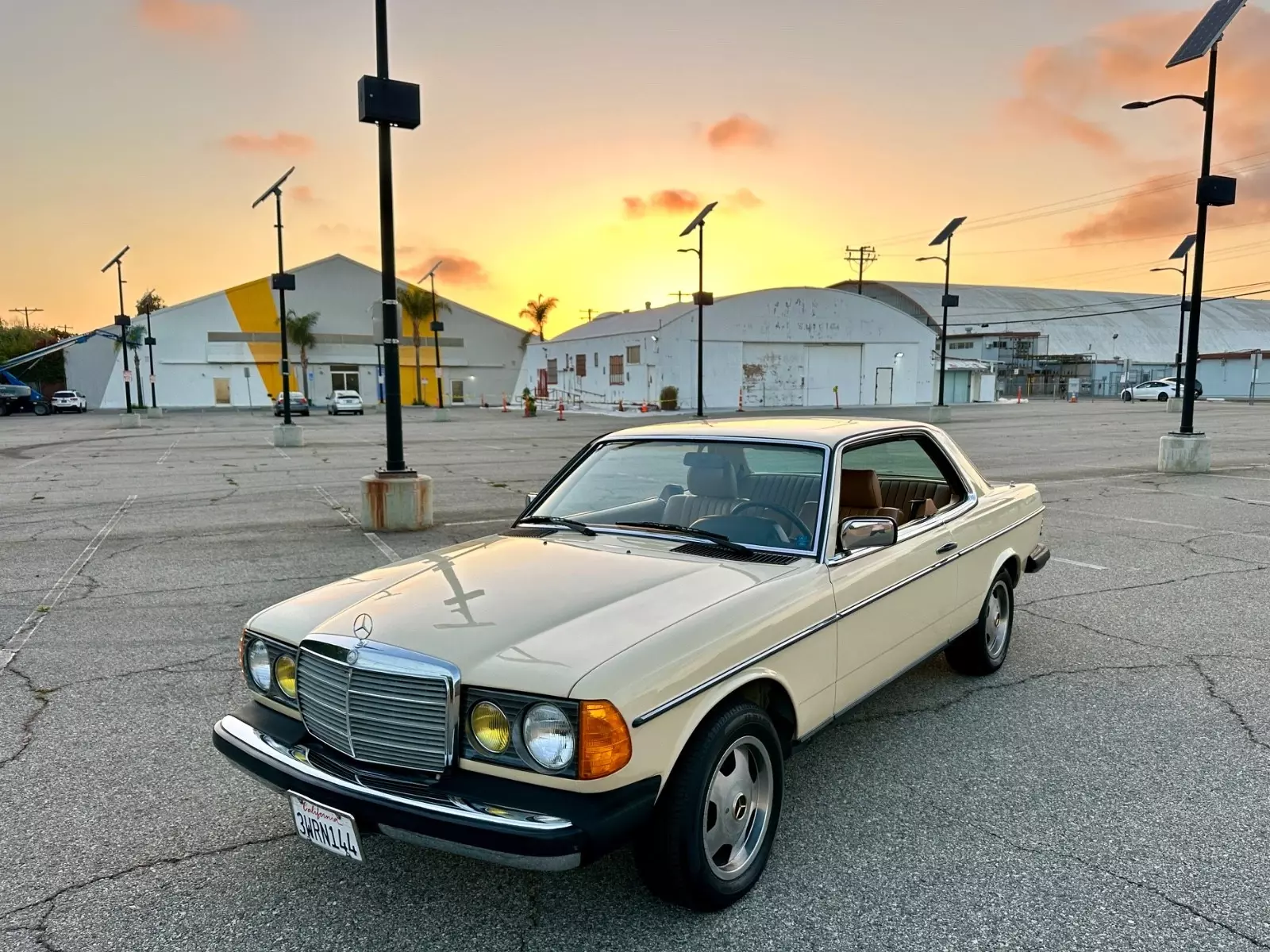 1983 Mercedes-Benz 300cd 300 CD CDT  W123 2 door coupe CA car, original paint 1983 Mercedes-Benz 300-Series