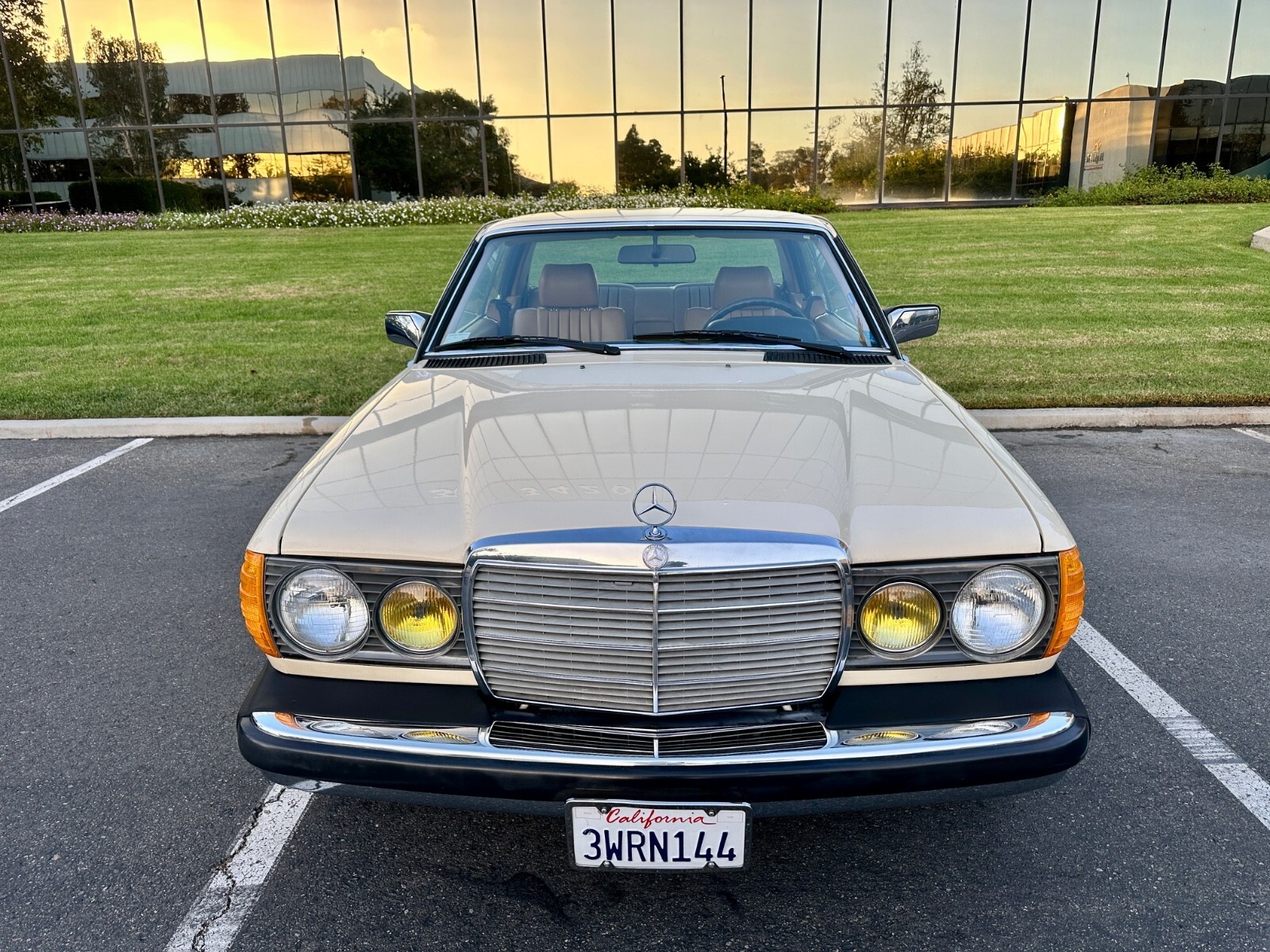 1983 Mercedes-Benz 300-Series - photo 10