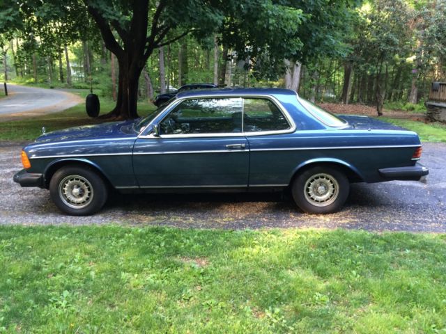 1983 Mercedes-Benz 300-Series - photo 4