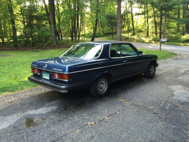 1983 Mercedes-Benz 300-Series - photo 7
