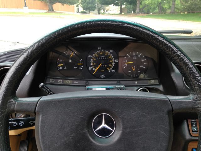 1983 Mercedes-Benz 300-Series - photo 9