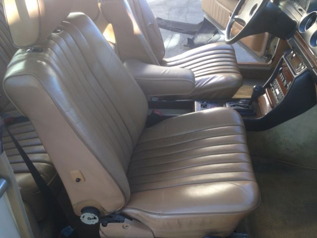 1983 Mercedes-Benz 300-Series - photo 13