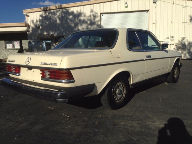 1983 Mercedes-Benz 300-Series Coupe - photo 3