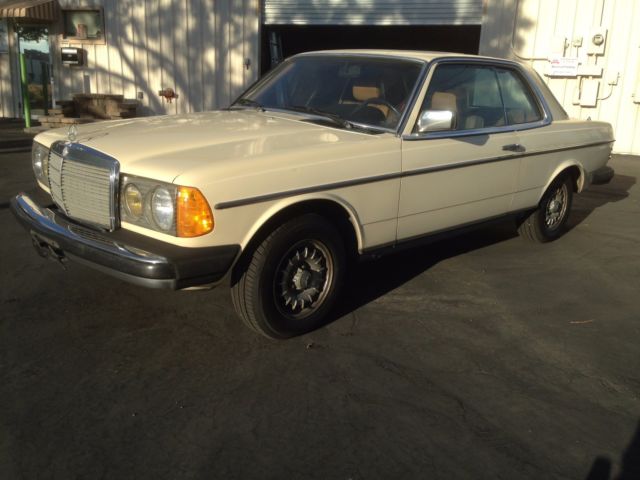 1983 Mercedes-Benz 300-Series Coupe - photo 6