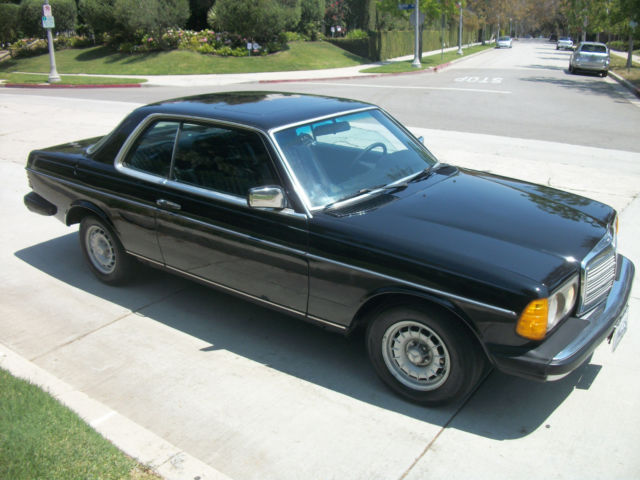 1983 Mercedes-Benz 300-Series - photo 4