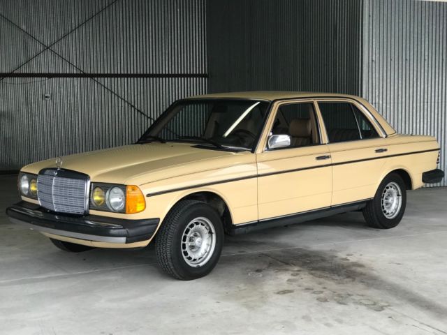 1983 Mercedes Benz 300D 48K Miles Museum Quality Blue Chip Investment Quality! 1983 Mercedes-Benz 300-Series 300D