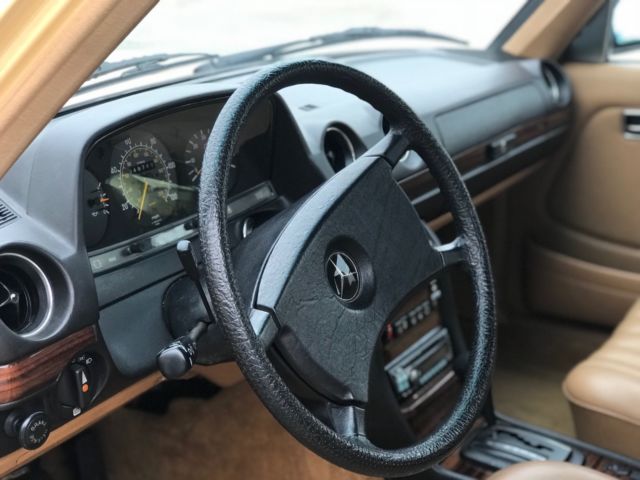 1983 Mercedes-Benz 300-Series 300D - photo 11