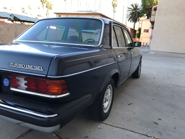 1983 Mercedes-Benz 300-Series - photo 5