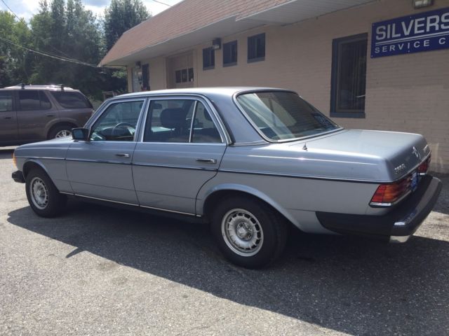1983 Mercedes-Benz 300-Series 300D TURBO DIESEL - photo 8