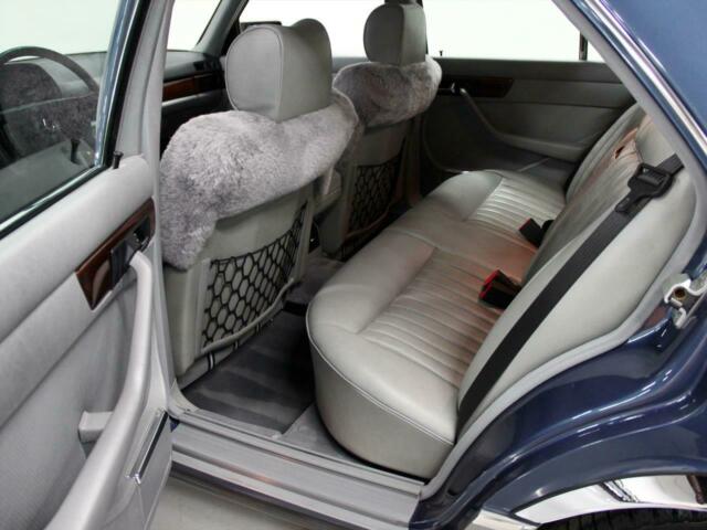 1983 Mercedes-Benz 300-Series 300SD - photo 9