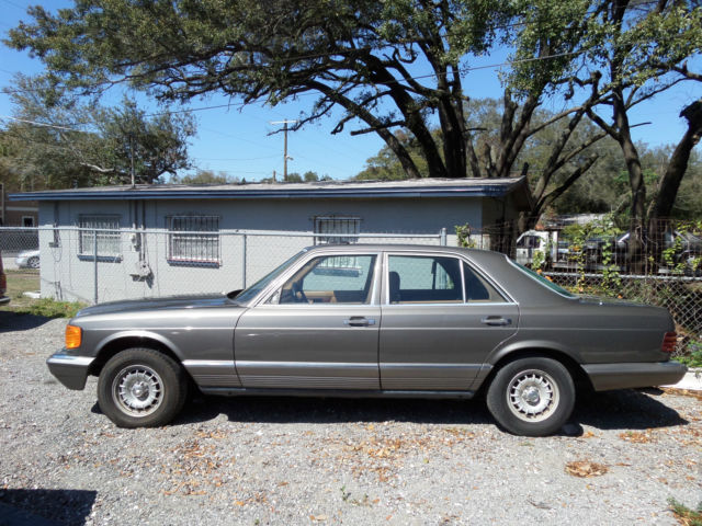 1983 Mercedes-Benz 300SD Diesel 1983 Mercedes-Benz 300-Series