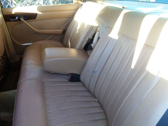 1983 Mercedes-Benz 300-Series - photo 8