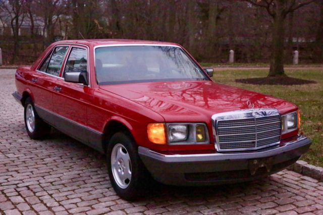 1983 Mercedes Benz 300SD - Rare color, low miles, minty 1983 Mercedes-Benz 300-Series SD