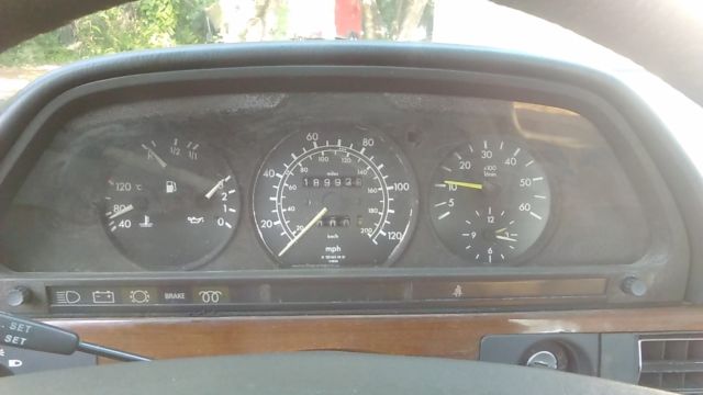 1983 Mercedes-Benz 300-Series Turbo Diesel - photo 9