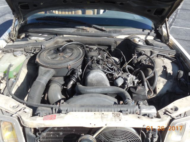 1983 Mercedes-Benz 300-Series SD - photo 12