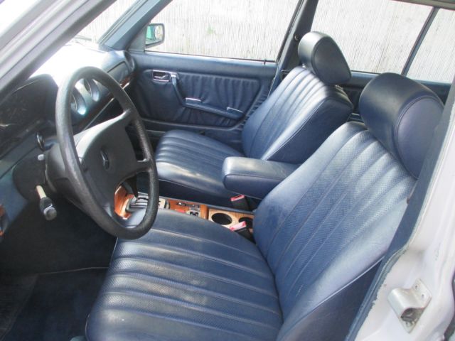 1983 Mercedes-Benz 300-Series W123 - photo 12