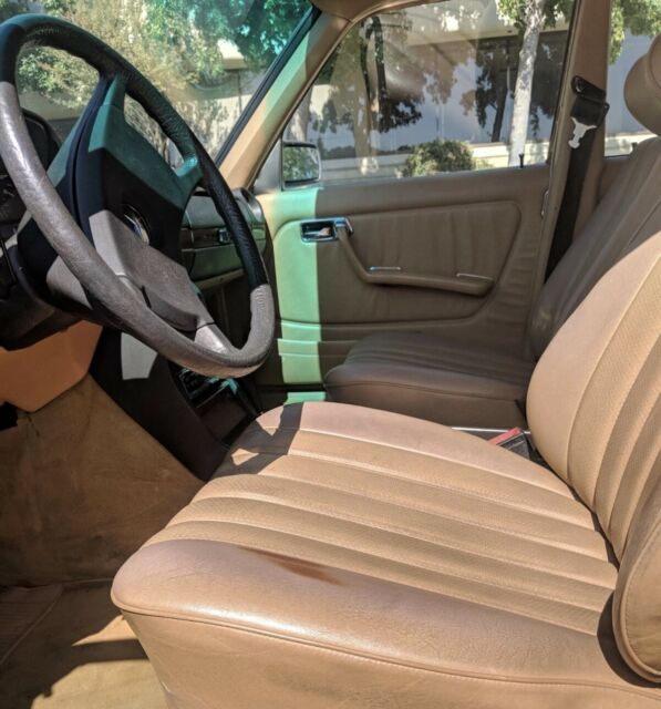 1983 Mercedes-Benz 300-Series MB TEX - photo 11
