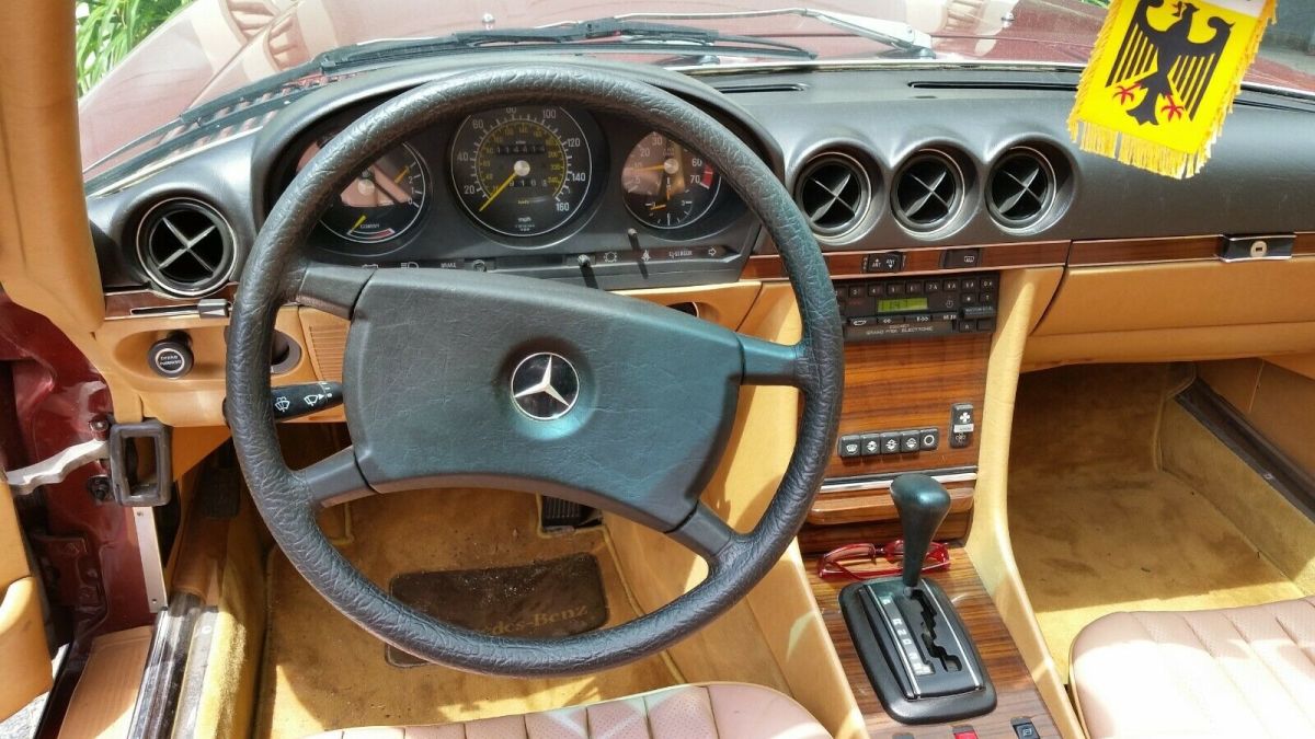 1983 Mercedes-Benz 300-Series 380SL - photo 4