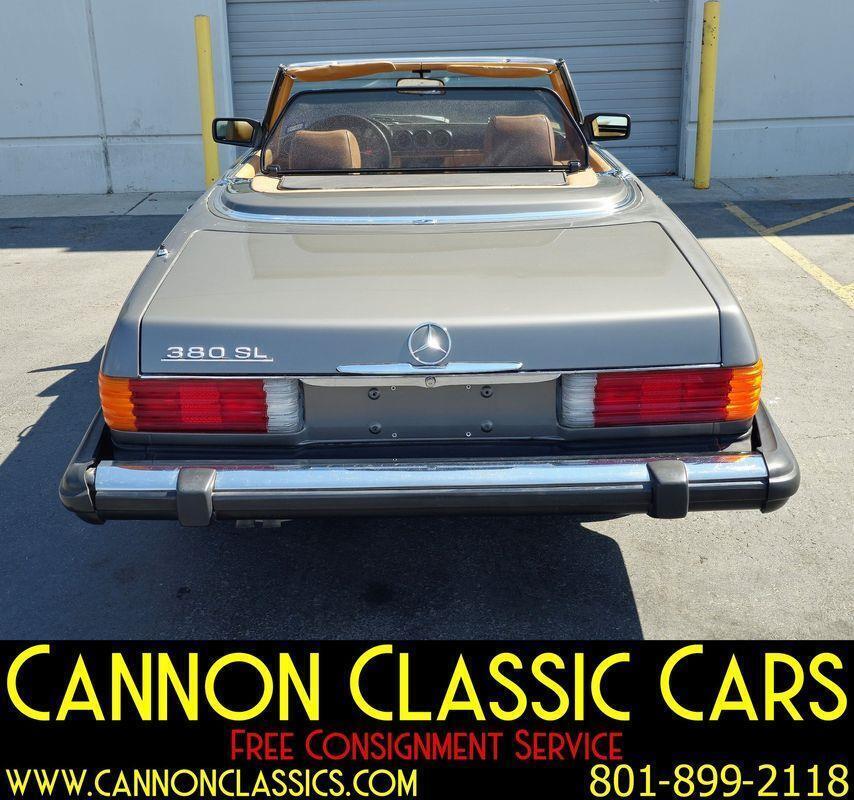 1983 Mercedes-Benz 300-Series 380 SL - photo 10