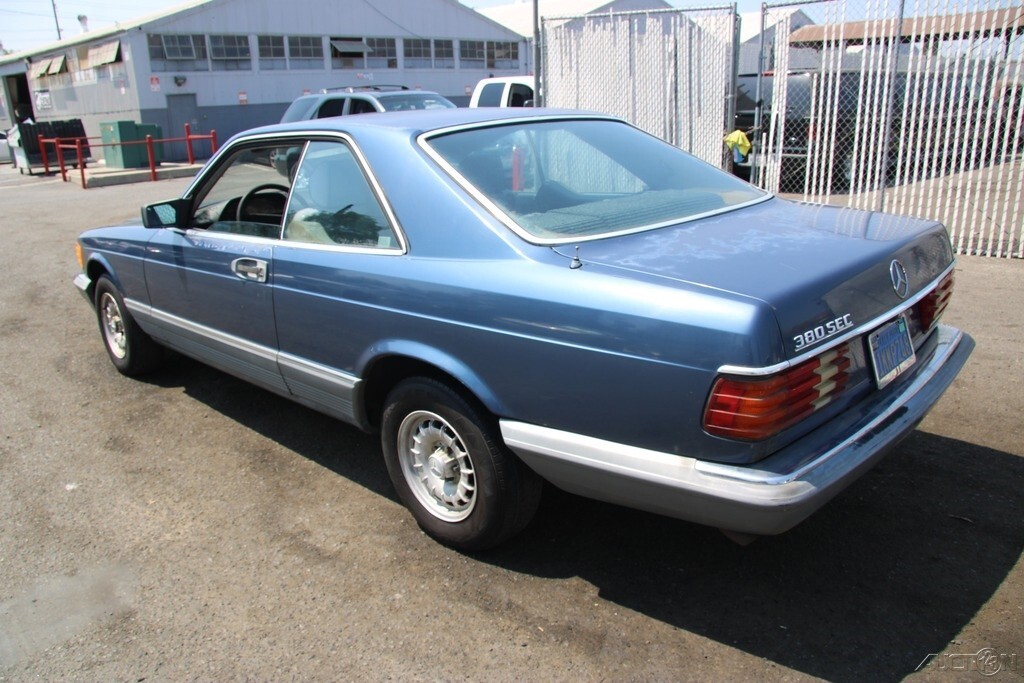 1983 Mercedes-Benz 300-Series 380 SEC - photo 4