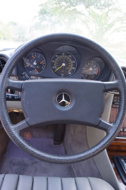 1983 Mercedes-Benz SL-Class - photo 13