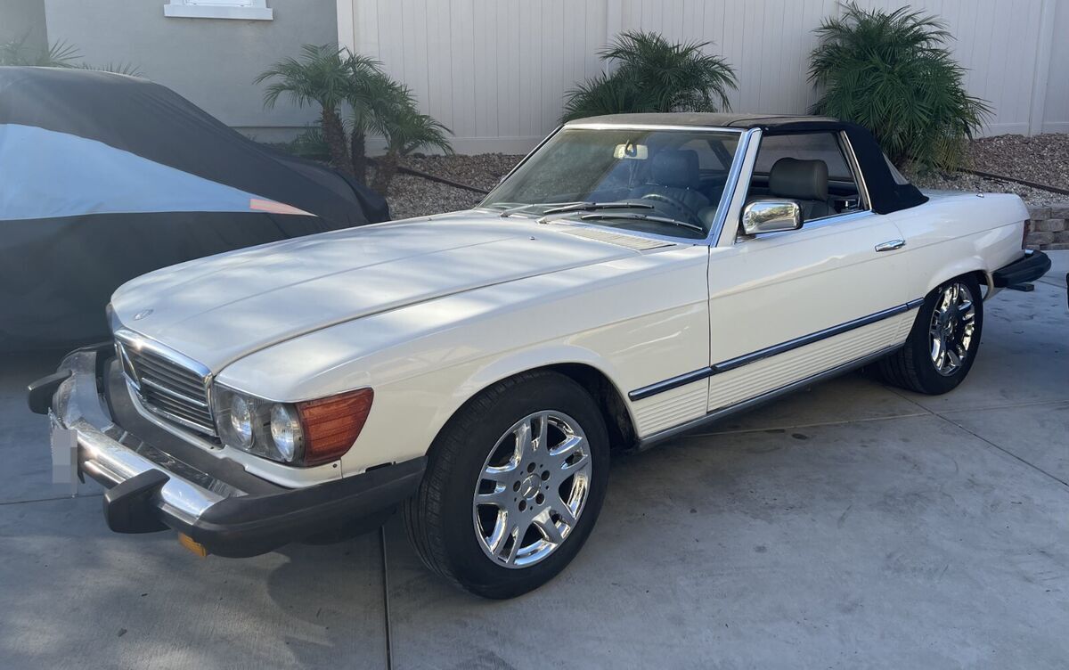 1983 Mercedes Benz 380 sl Convertible with Hard Top. Beautiful Car. NO RESERVE! 1983 Mercedes-Benz SL-Class