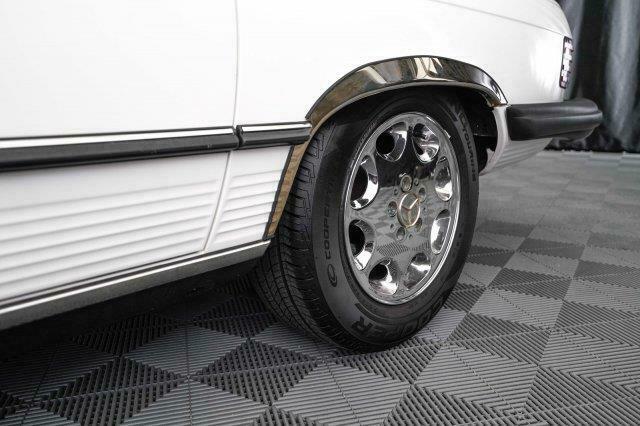 1983 Mercedes-Benz SL-Class WHITE - photo 10