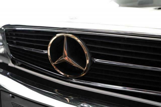 1983 Mercedes-Benz SL-Class WHITE - photo 4