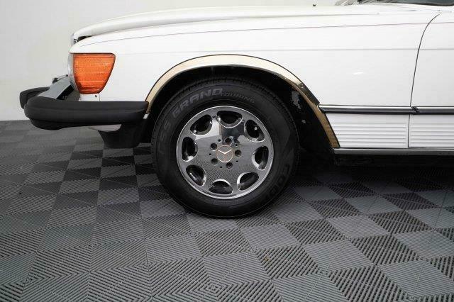 1983 Mercedes-Benz SL-Class WHITE - photo 9
