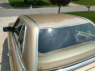 1983 Mercedes-Benz 300-Series - photo 2