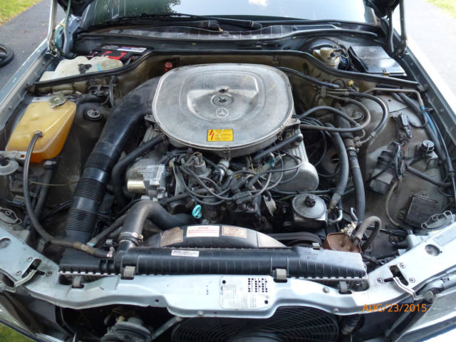 1983 Mercedes-Benz 300-Series - photo 9