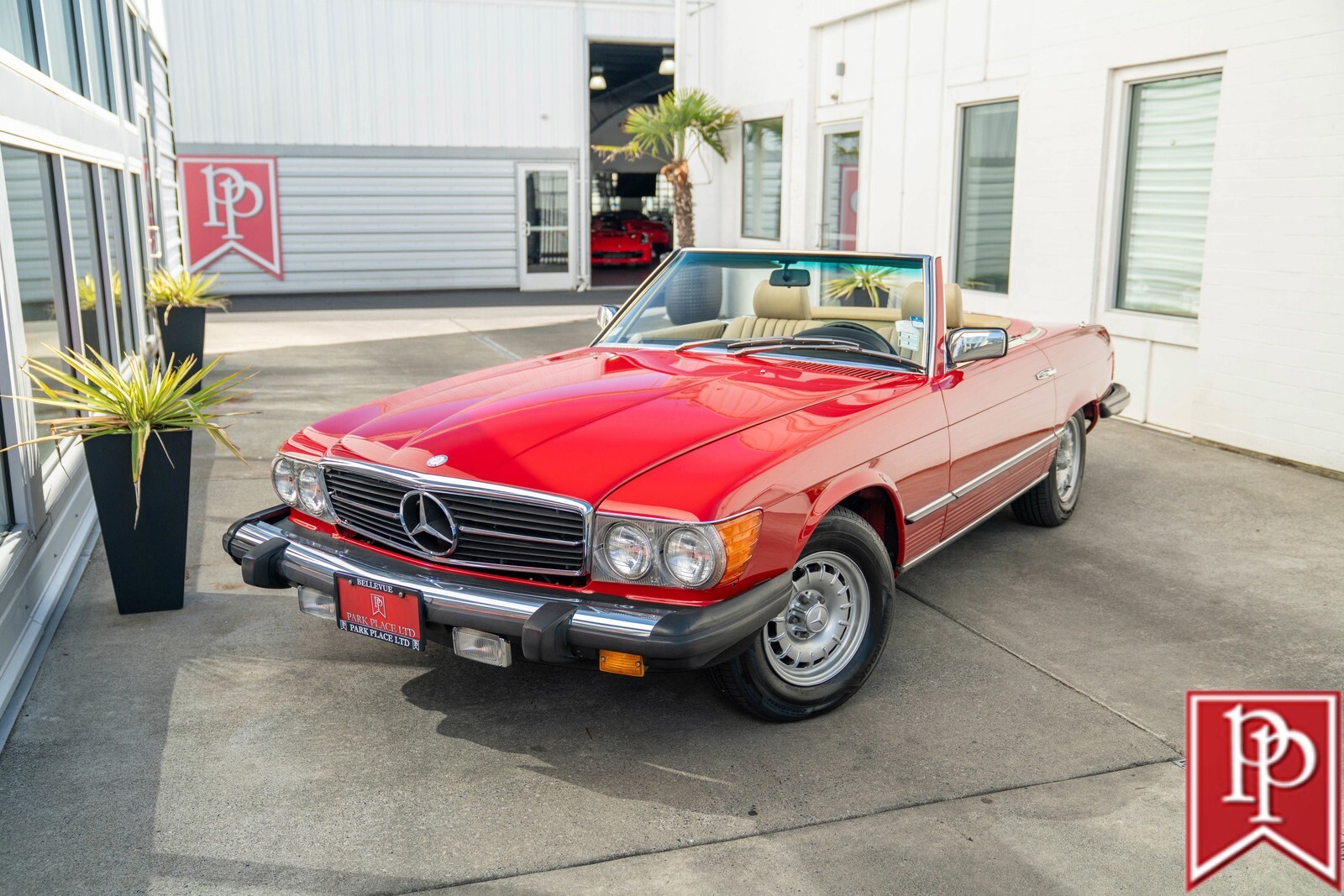 1983 Mercedes-Benz SL-Class - photo 2