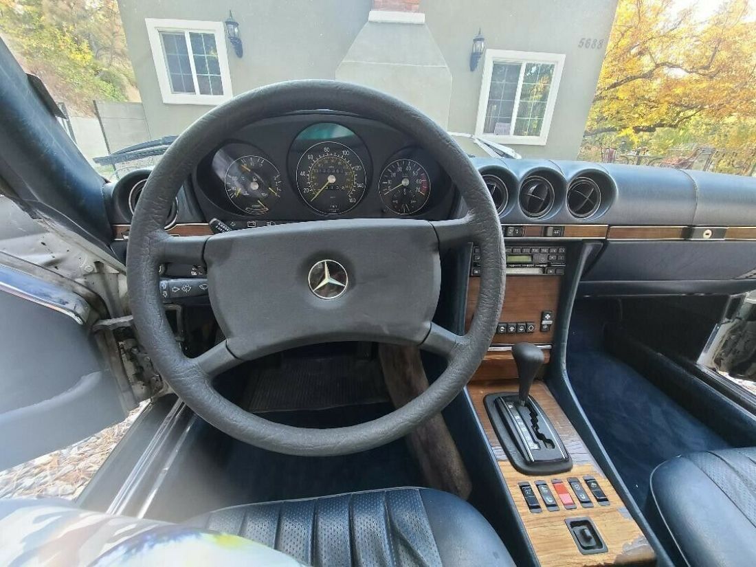 1983 Mercedes-Benz 300-Series - photo 3
