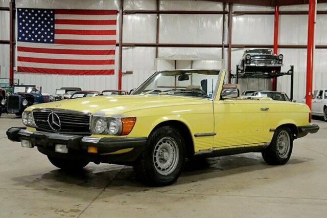 1983 Mercedes-Benz 380SL 95817 Miles Yellow Convertible 3.8L V8 4-Speed Automat 1983 Mercedes-Benz SL-Class