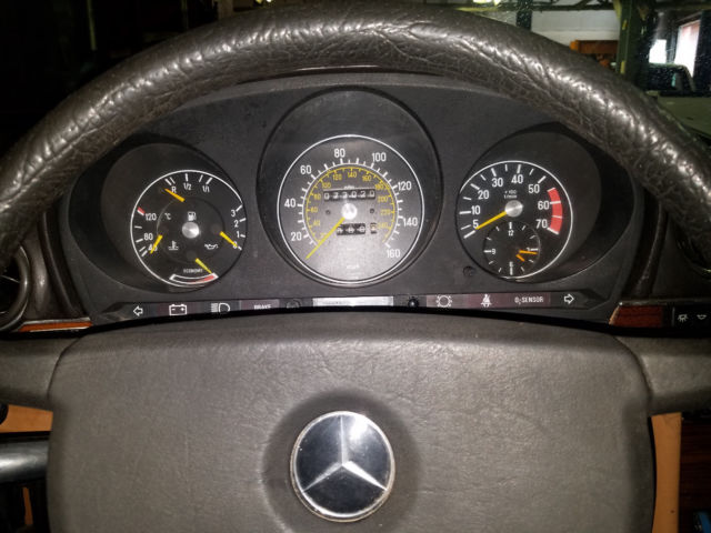 1983 Mercedes-Benz 300-Series 380SL - photo 6