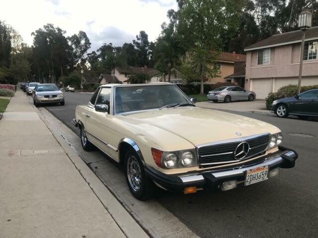 1983 Mercedes-Benz SL-Class Convertible - photo 6