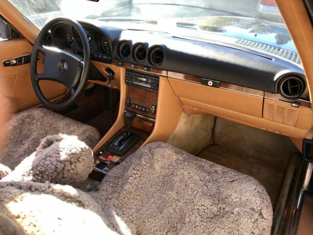 1983 Mercedes-Benz 300-Series - photo 11