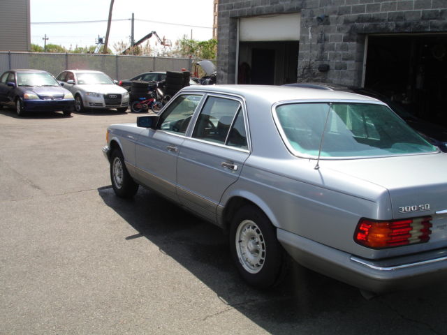 1983 Mercedes-Benz 300-Series - photo 4