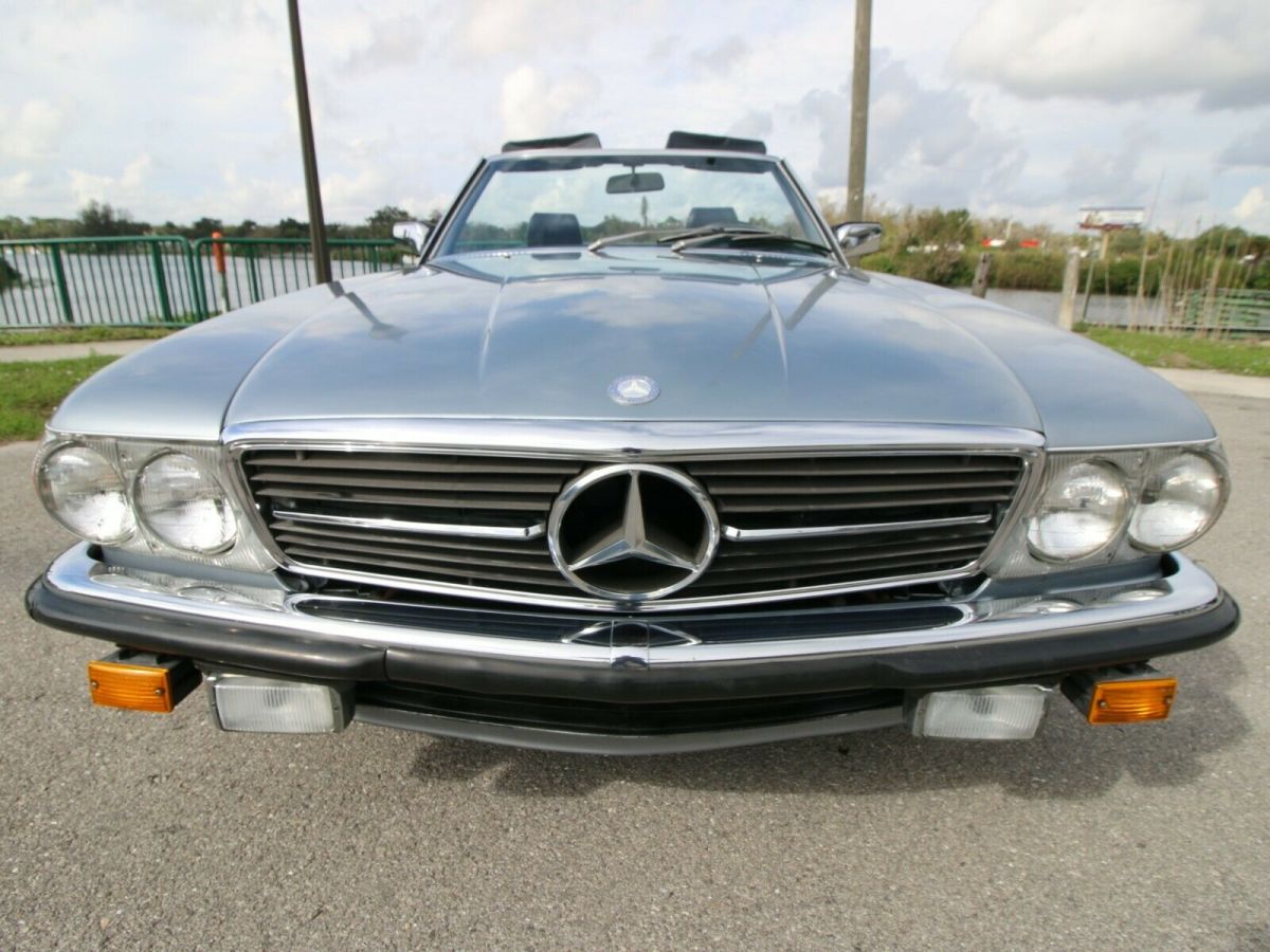 1983 Mercedes-Benz SL-Class 500 SL - photo 4