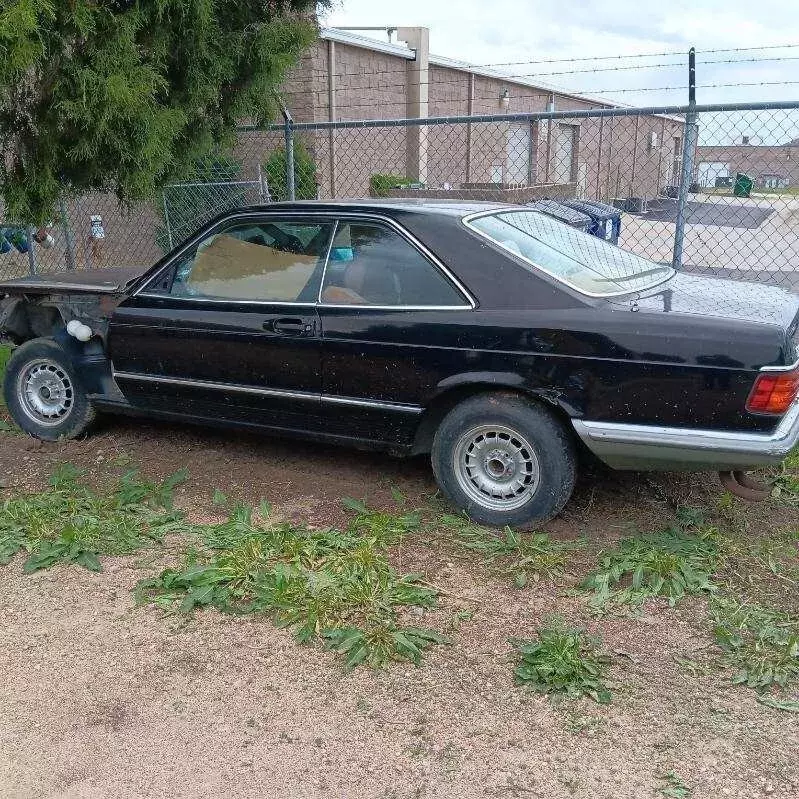 1983 Mercedes-Benz 500SEC Euro Spec V8 Coupe Project with Parts 1983 Mercedes-Benz 500-Series SEC