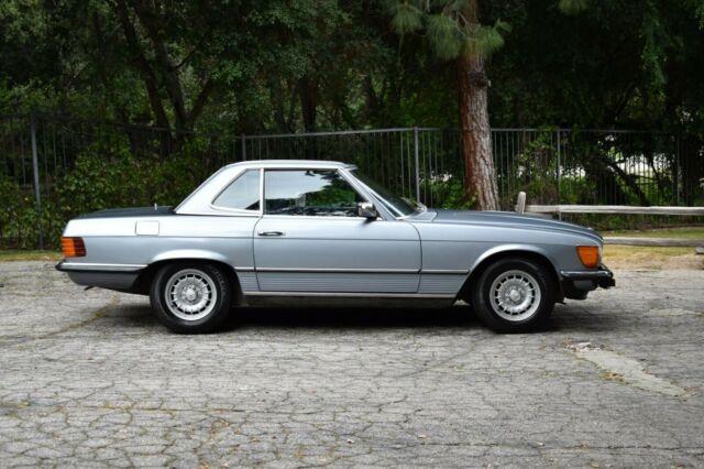 1983 Mercedes-Benz SL-Class - photo 3