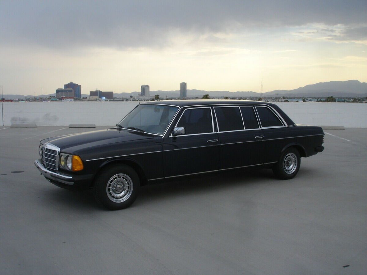 1983 Mercedes-Benz Limousine, factory long wheel base 123 Chassis, Rare 1983 Mercedes-Benz Lang 250, factory long wheelbase Limousine