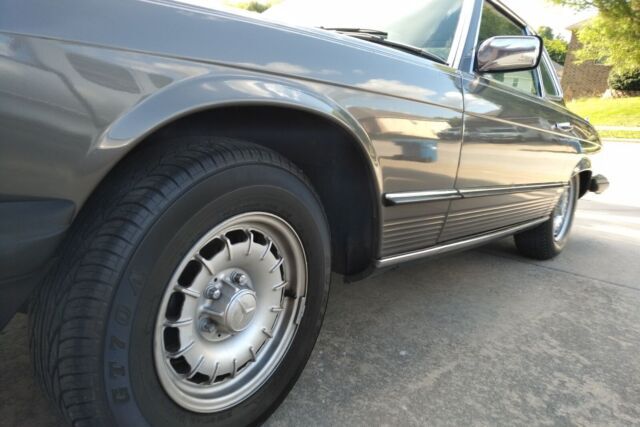 1983 Mercedes-Benz SL-Class 1983 MERCEDES-BENZ 380 SL - photo 10