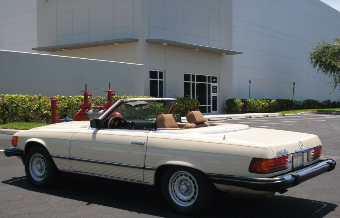 1983 Mercedes-Benz SL-Class 380SL, Both Tops - photo 4