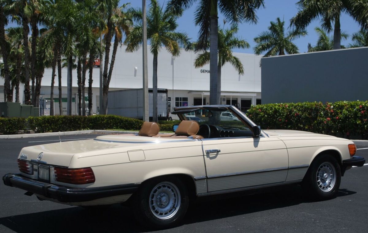 1983 Mercedes-Benz SL-Class Convertible - photo 6