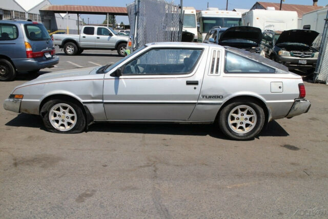 1983 Mitsubishi Starion L 2+2 Turbo - photo 2